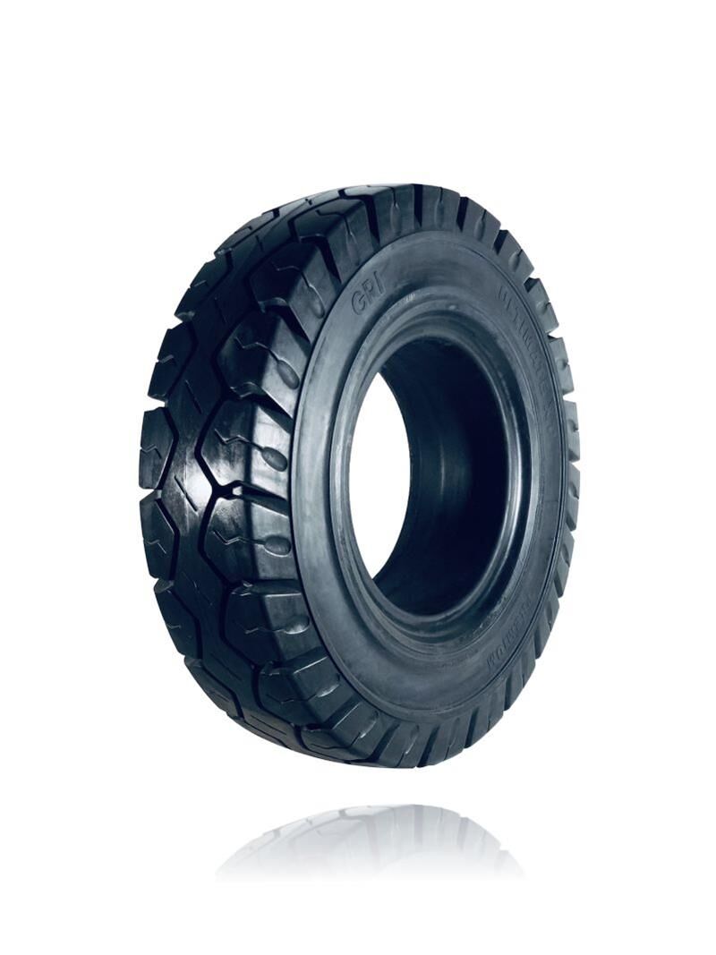Ultimate XT Siyah Segmanlı Dolgu Lastik (RİM 10.00) 23.12-12 (315.45-12)